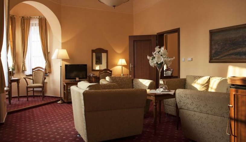 HOTEL SLUNCE Uherské Hradiště - Apartmán